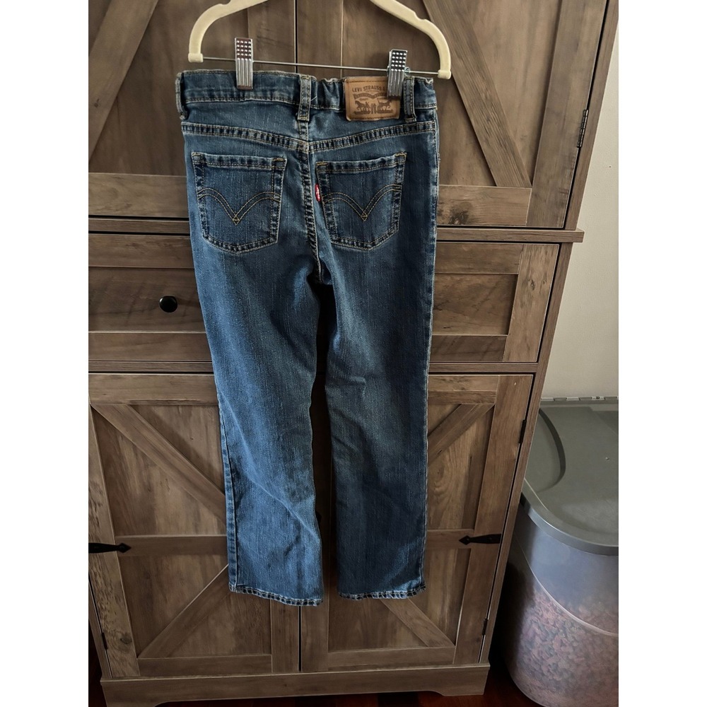 Levi's